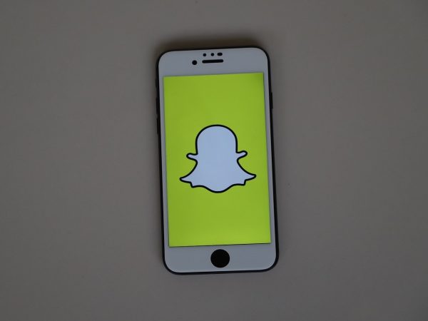 How To Unlock The Butterflies Lens On Snapchat?